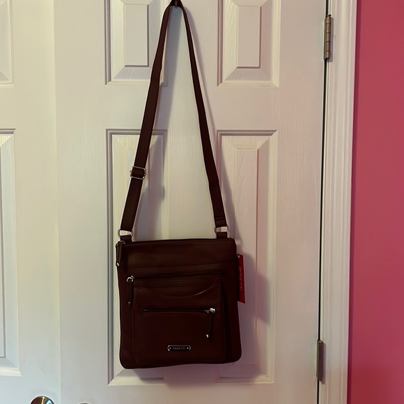 Rosetti Handbags - BRAND NEW burgundy rosetti handbag with tag